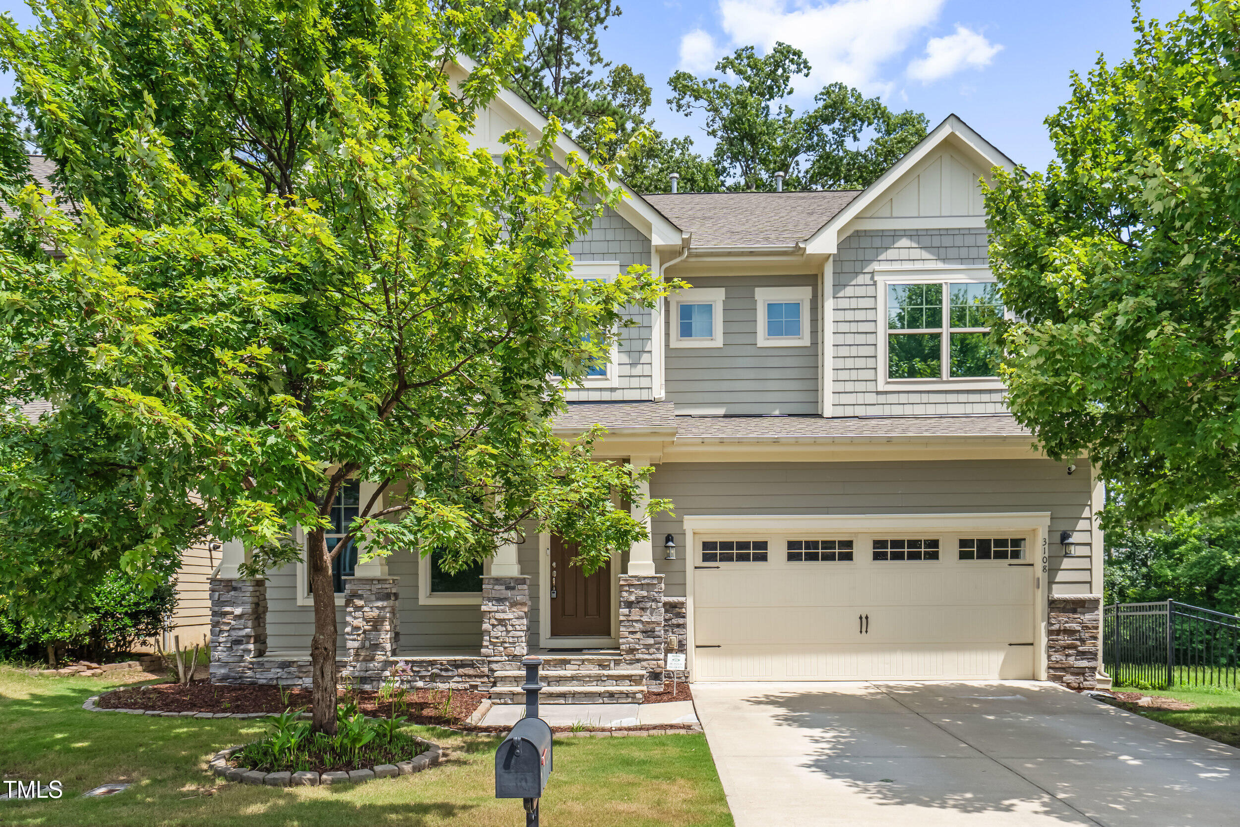 3108 Bluff Oak Drive