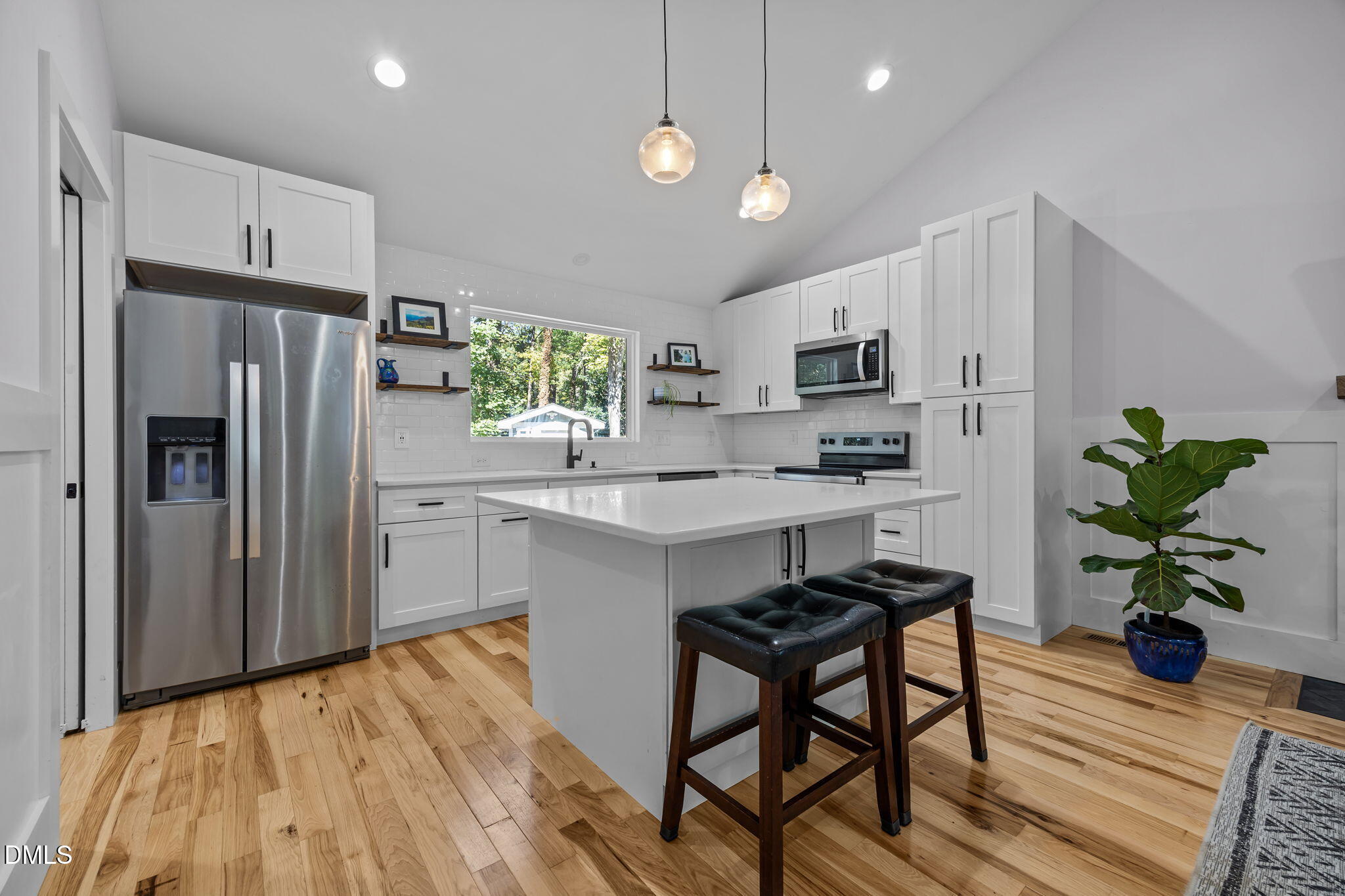 1024 Mockingbird Drive
