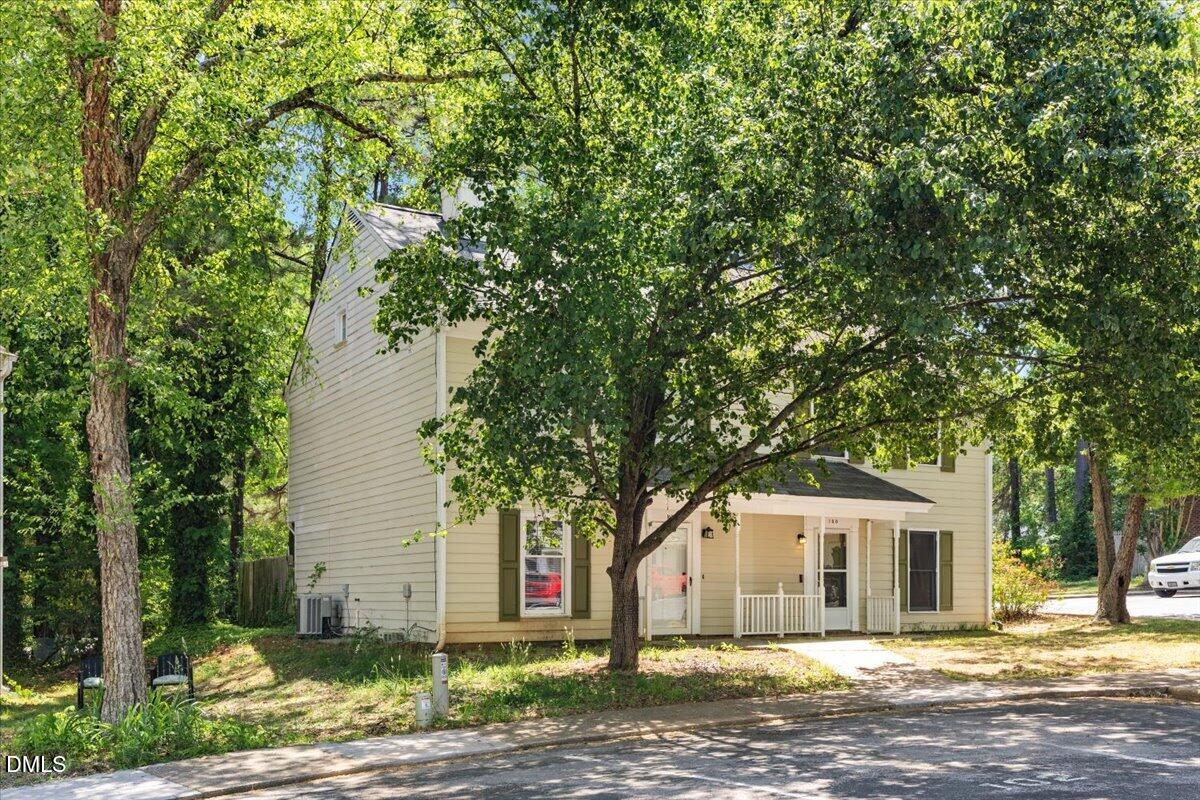 102 Rhum Place