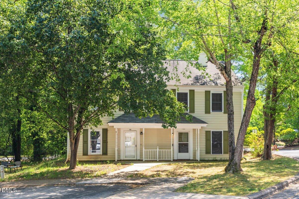 102 Rhum Place