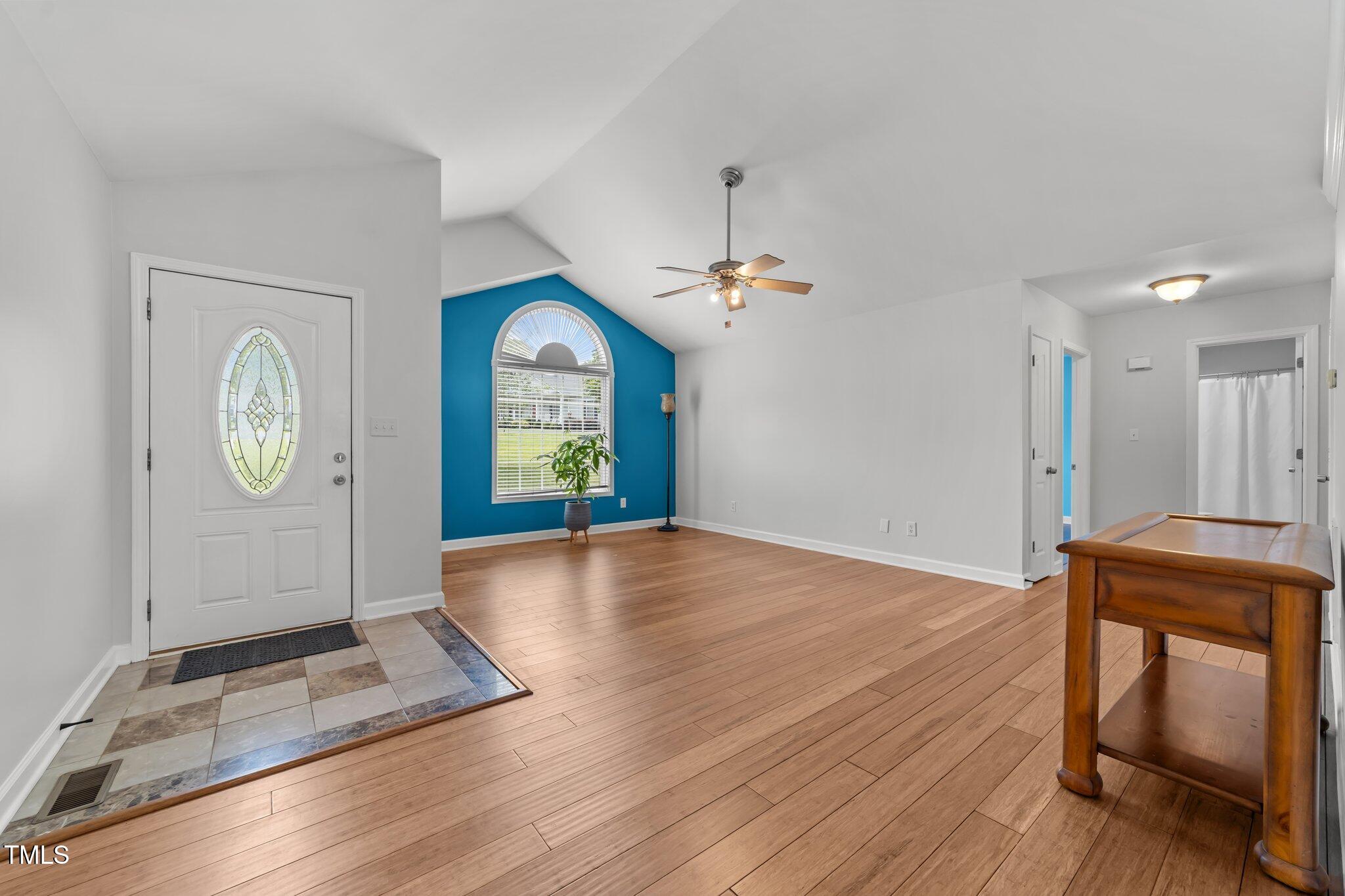 1383 Deercroft Court