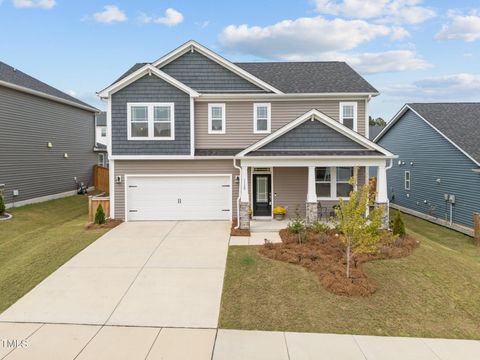 A home in Holly Springs