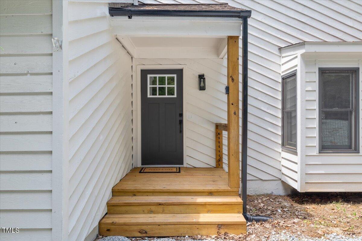 5709 Russell Road