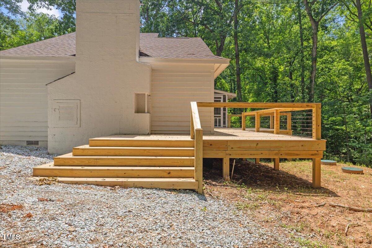 5709 Russell Road