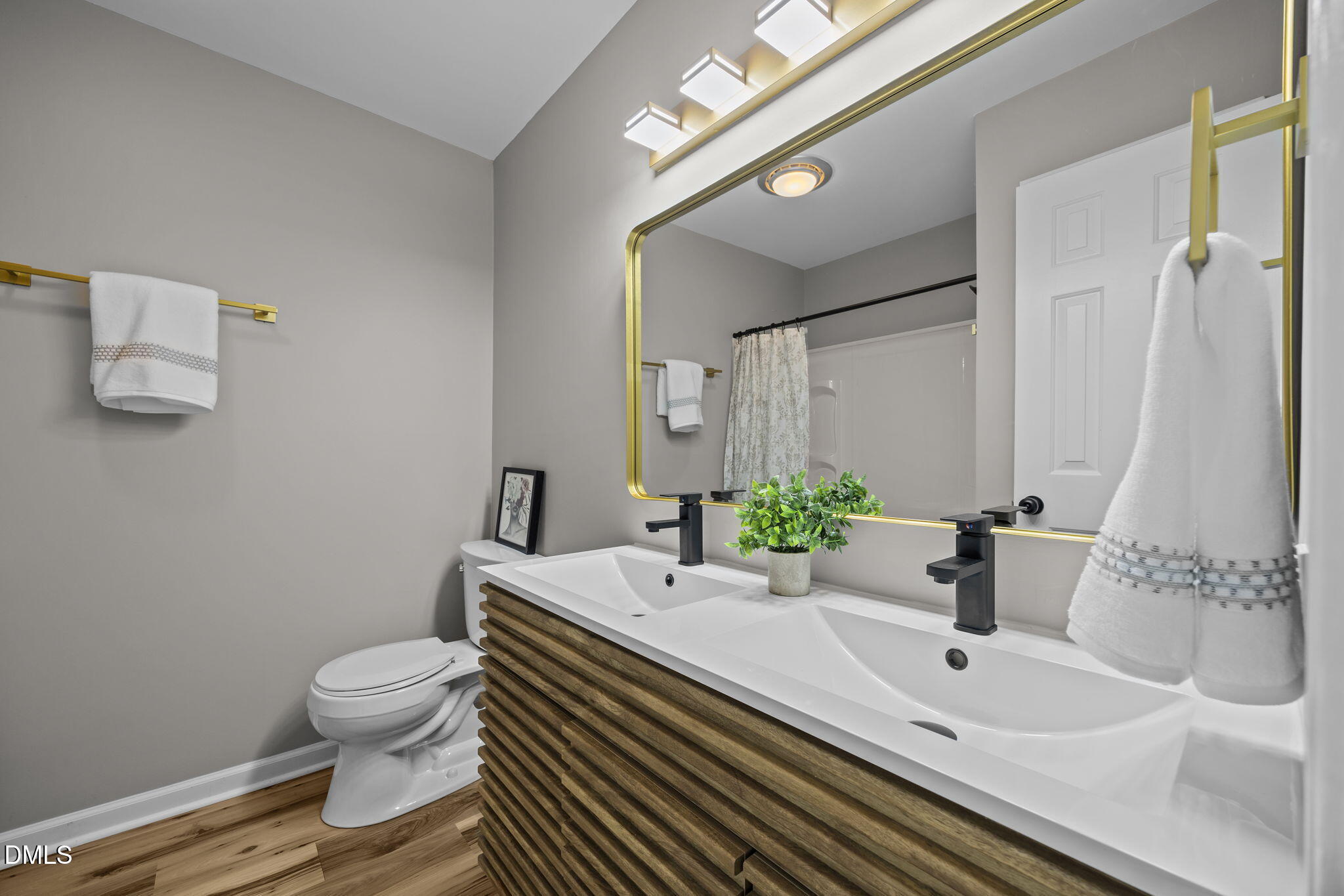 602 Wedgewood Avenue