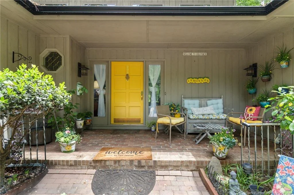 209 Lakeview Drive