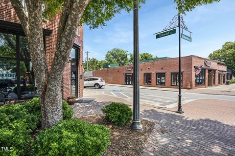 Townhouse in Fuquay Varina NC 115 Sugar Run Drive 58.jpg