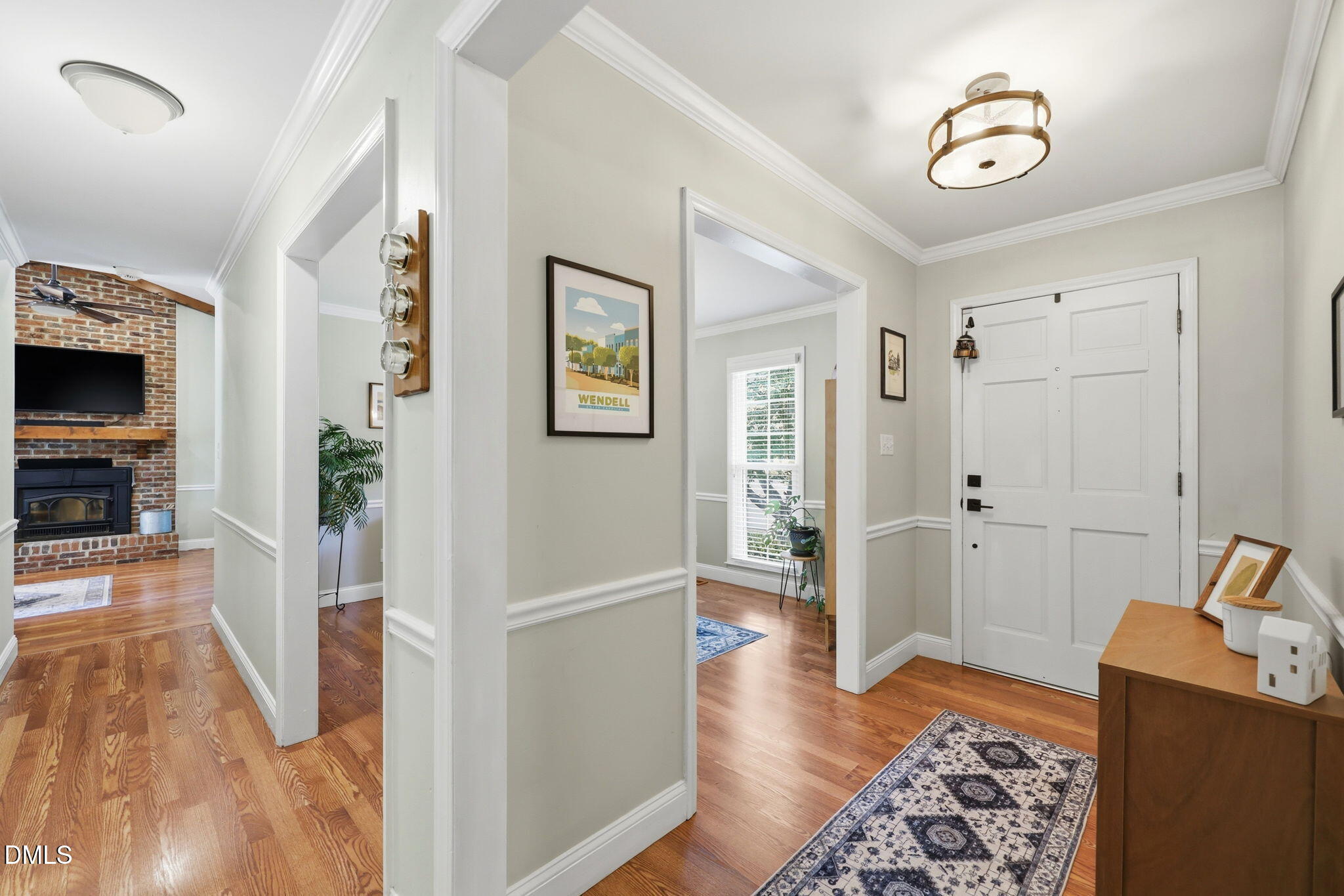 504 Commander Drive