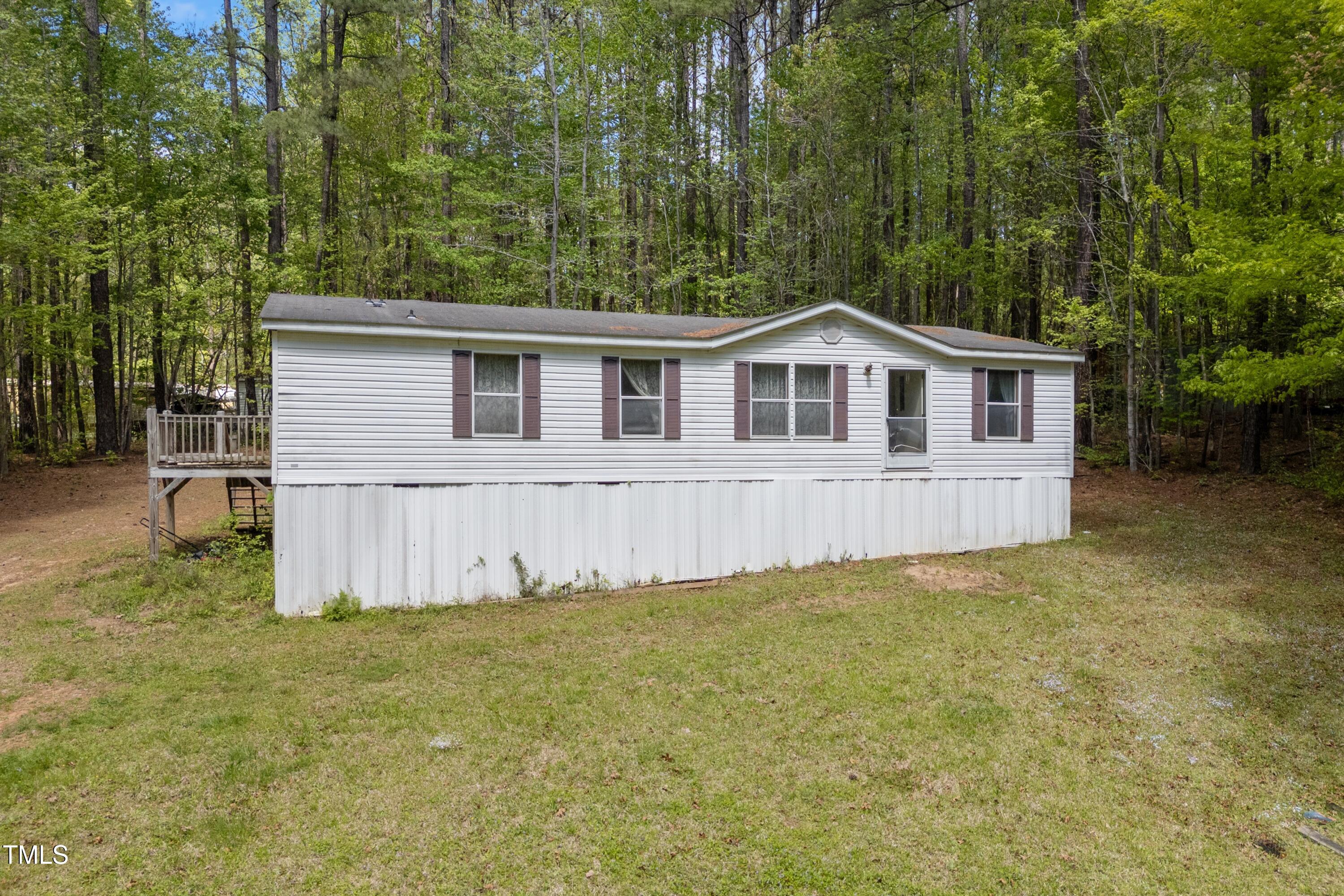 3143 Tree Top Drive