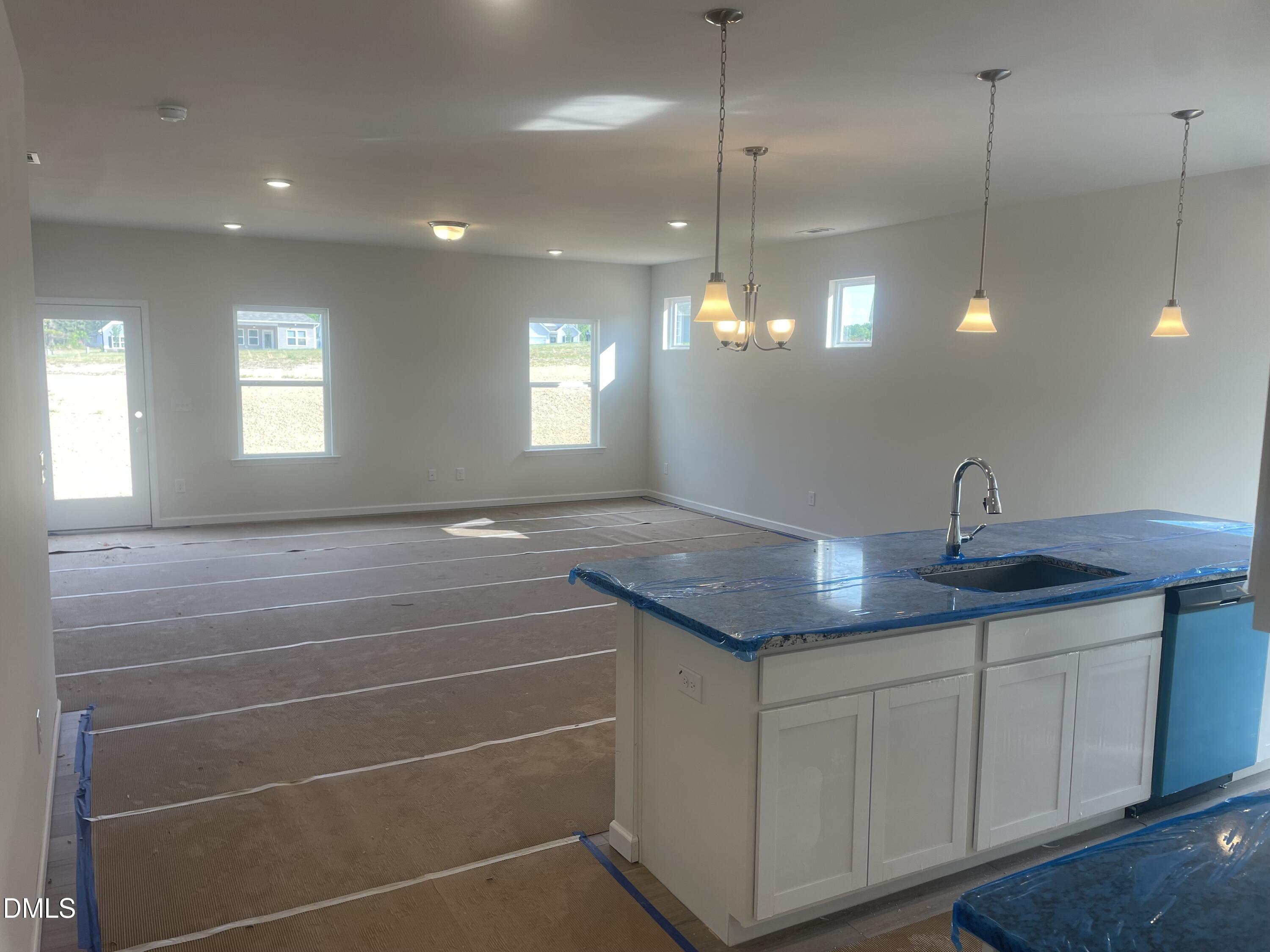 291 White Azaela Way