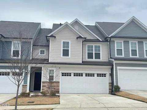 MLS: 10087403