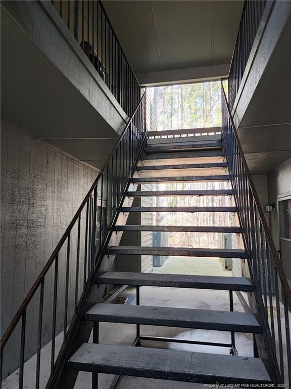 1900 Tryon Drive 6