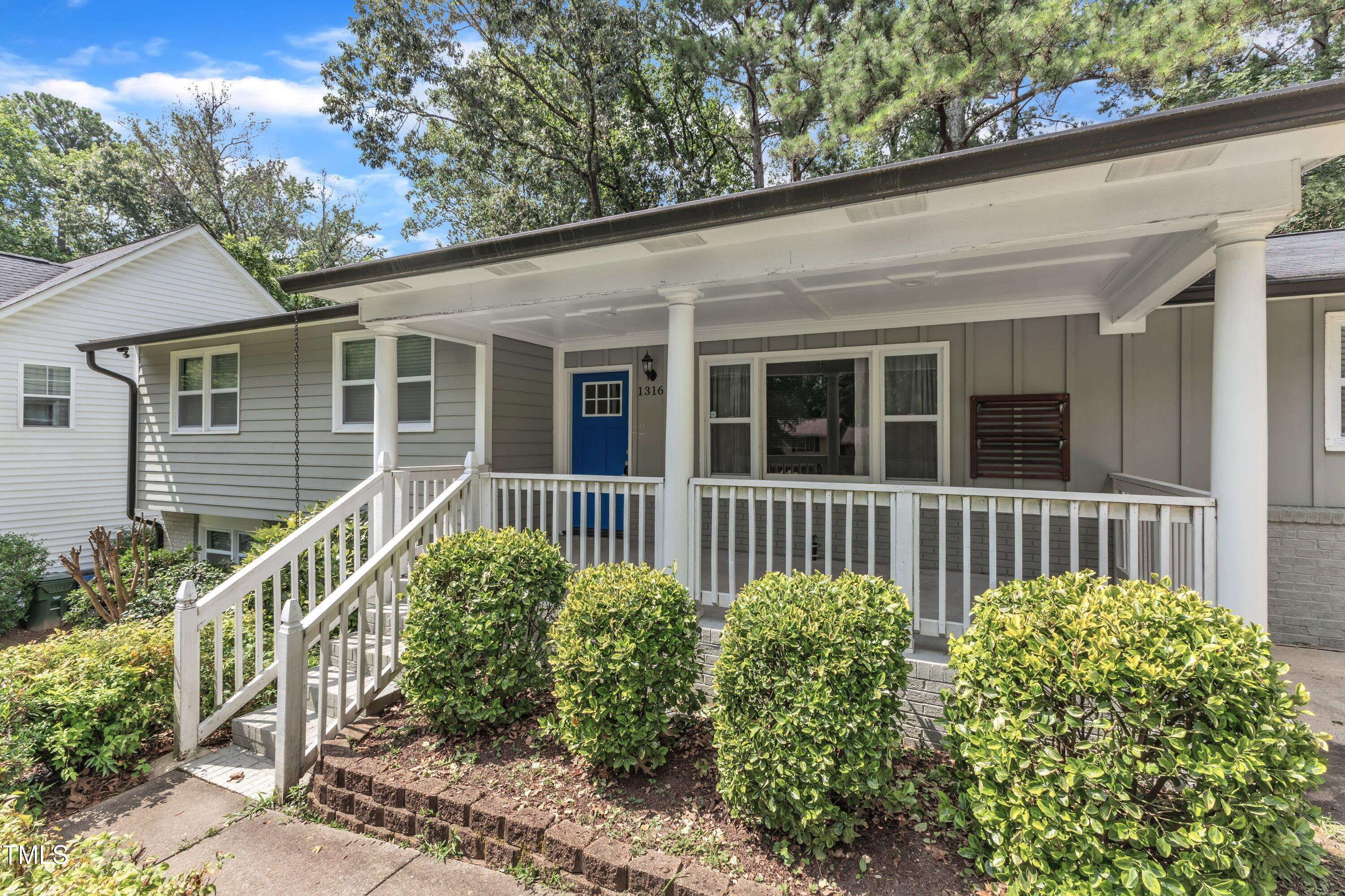 1316 Foxrun Drive