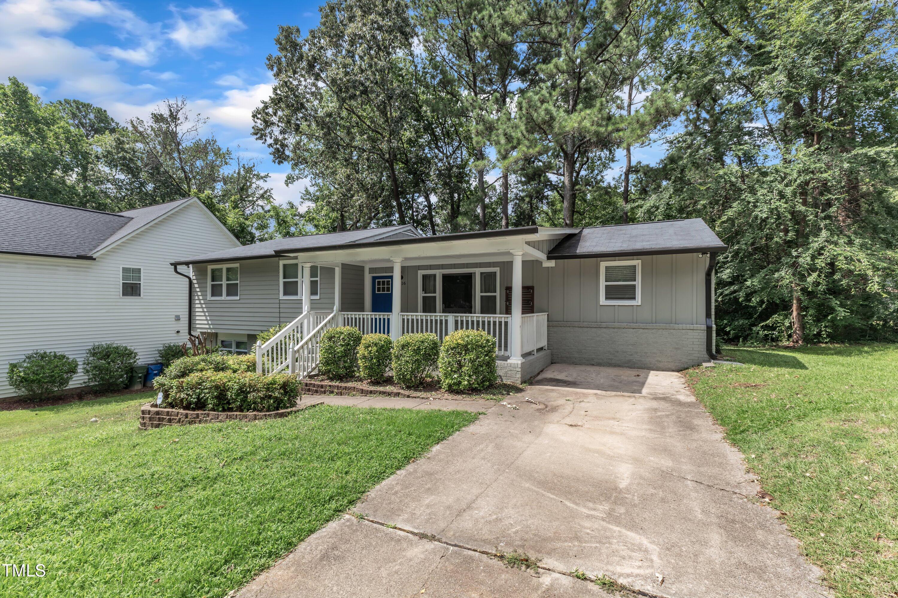 1316 Foxrun Drive