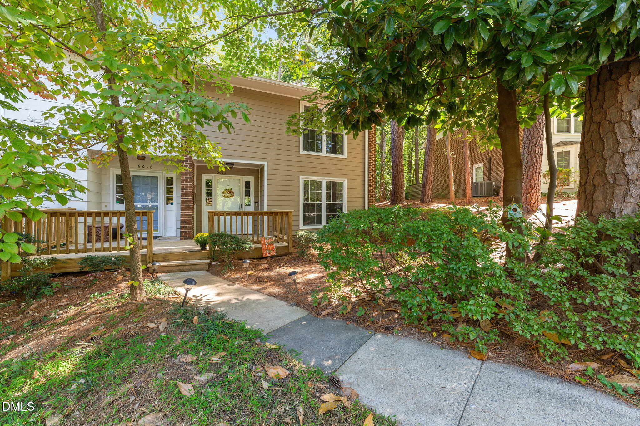 6016 Dixon Drive