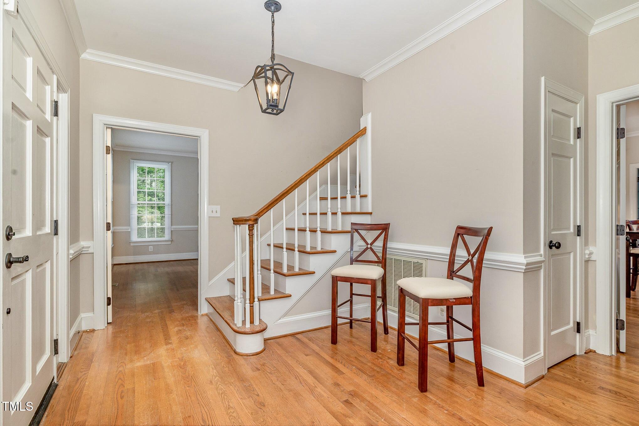 7801 Wood Way Court