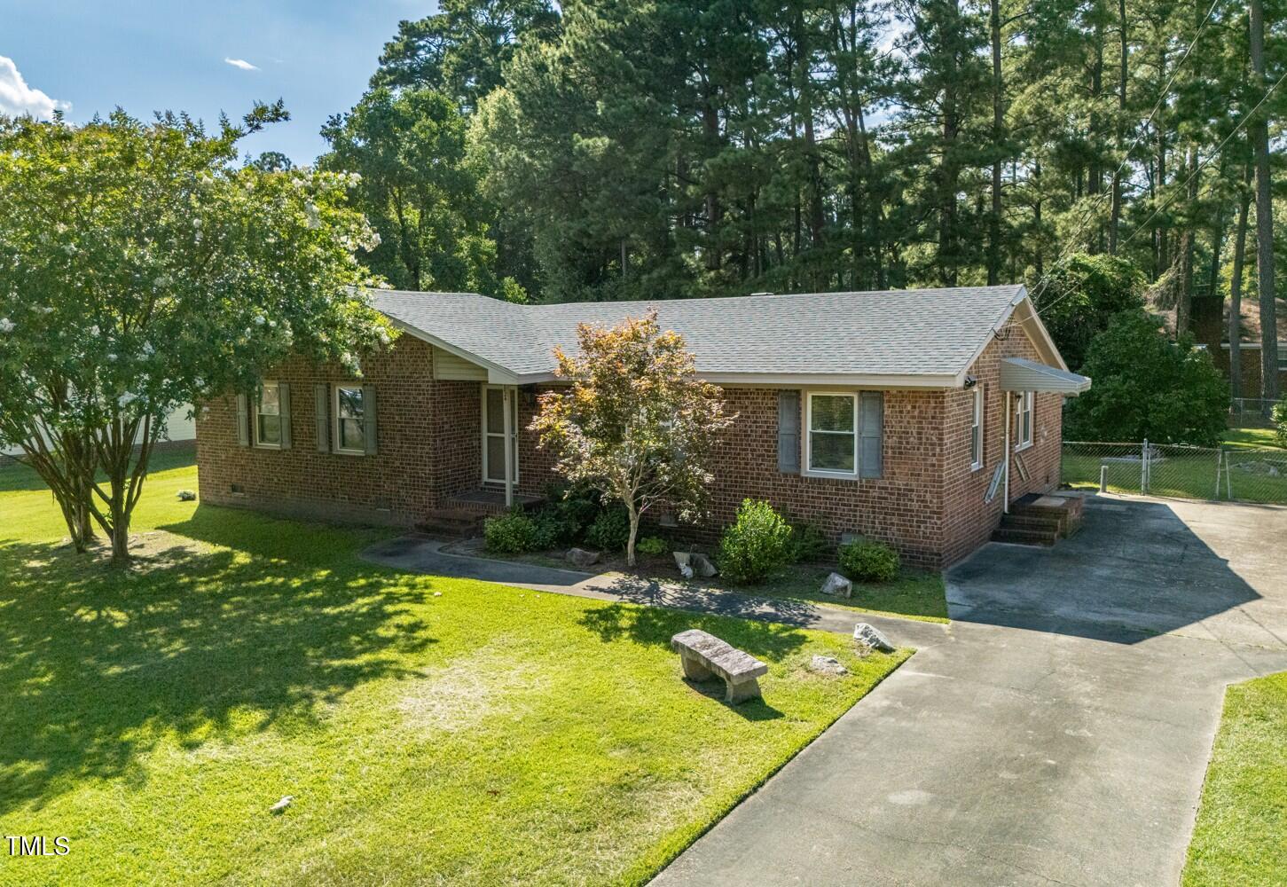 2824 Berkley Drive