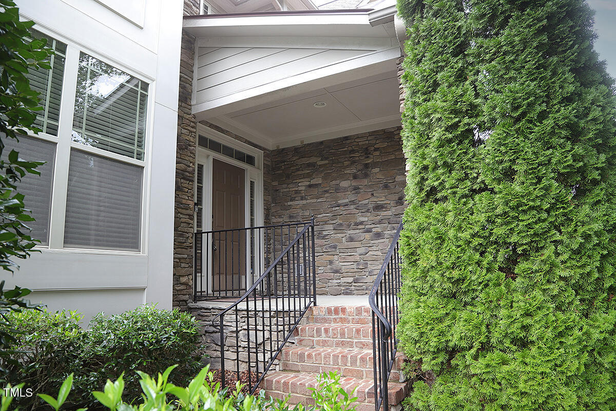 1413 Lily Creek Drive