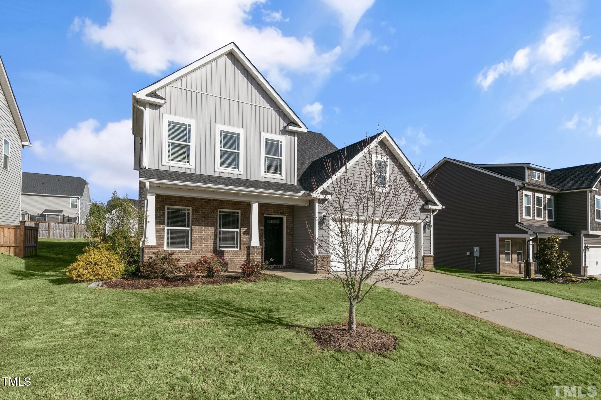 32 Iroquois Court