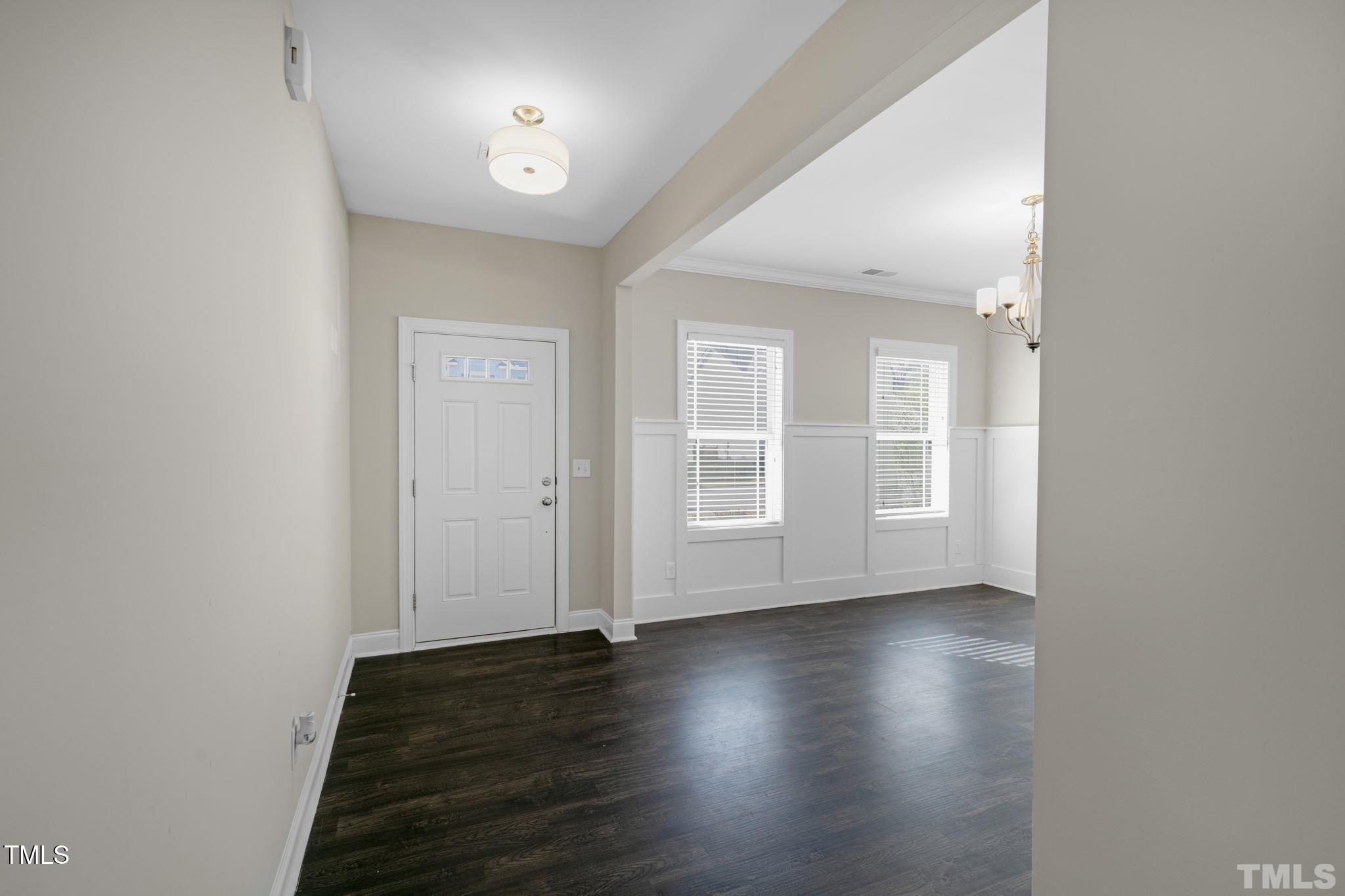 32 Iroquois Court
