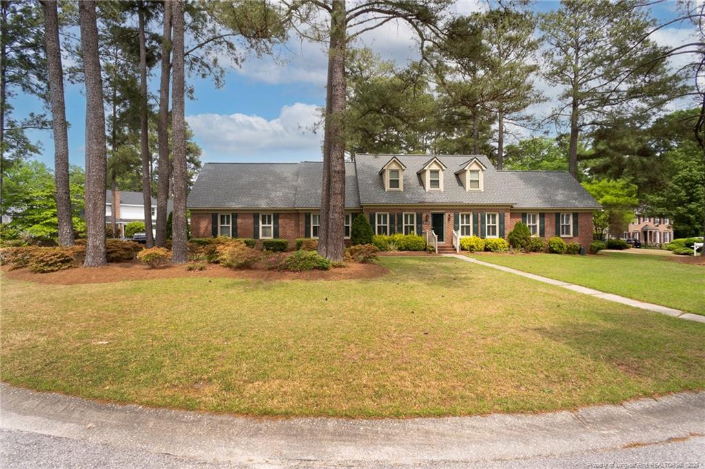 6136 Lochview Drive