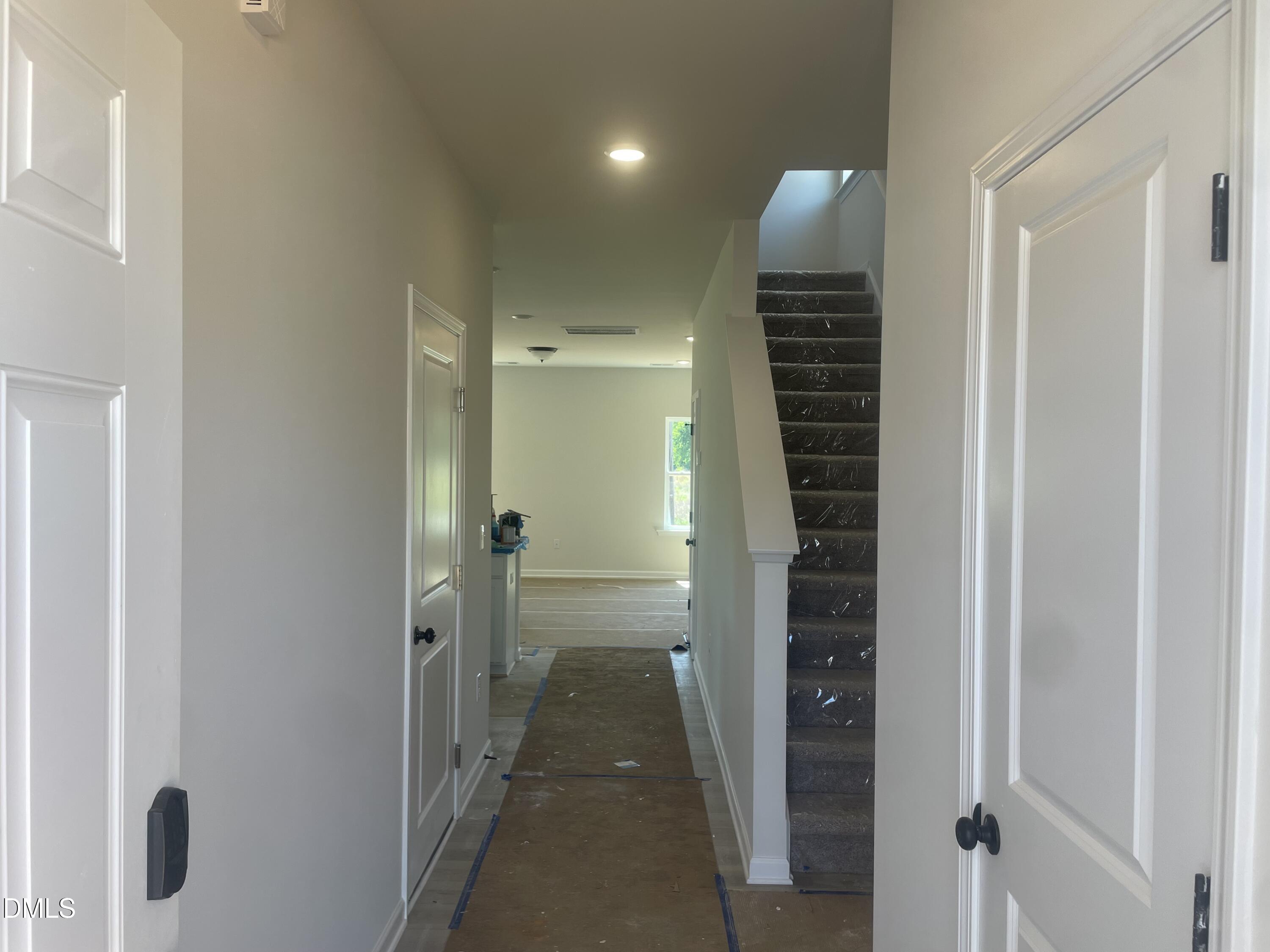 221 Courtside Drive