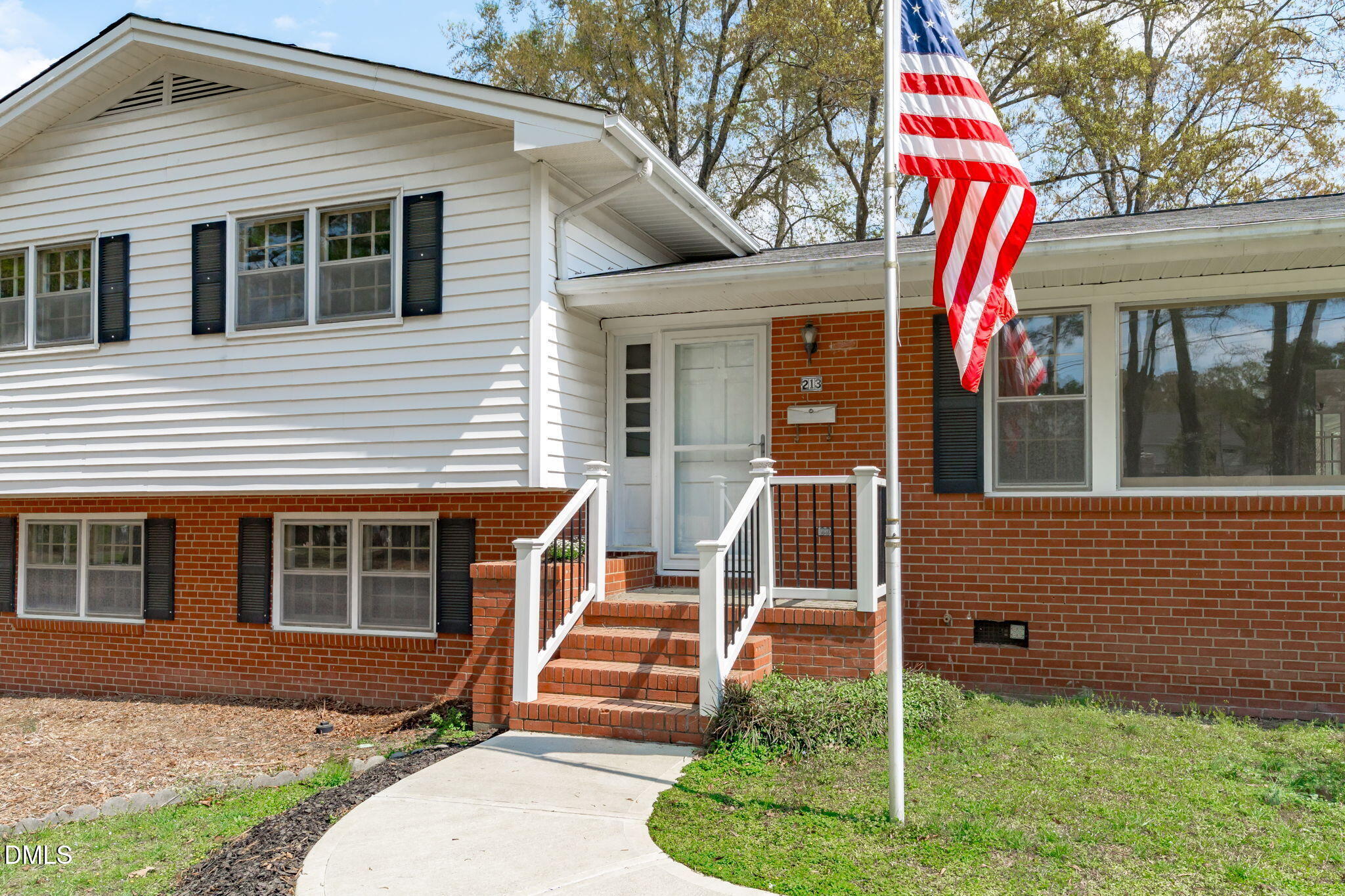 213 Dowell Drive