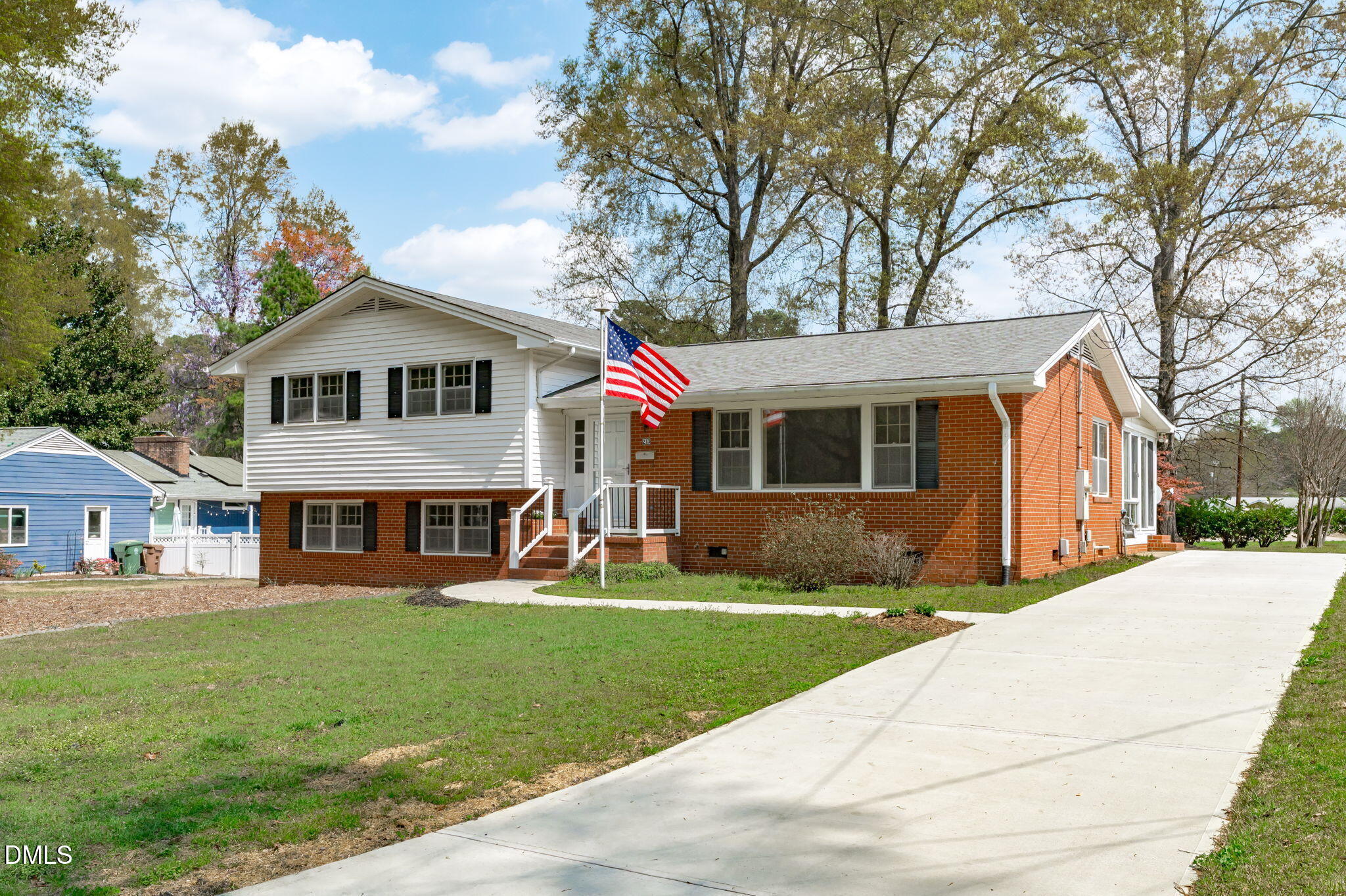 213 Dowell Drive
