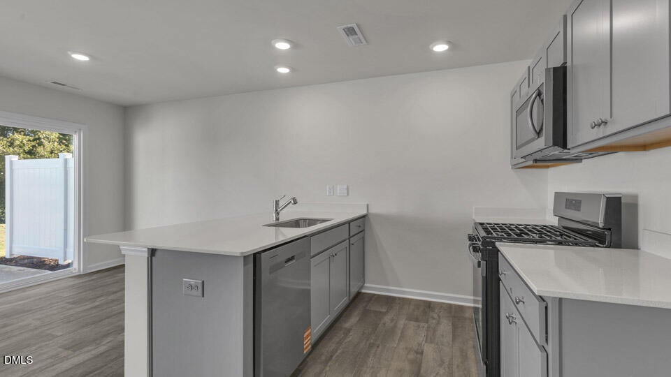 47 Bee Garden Court