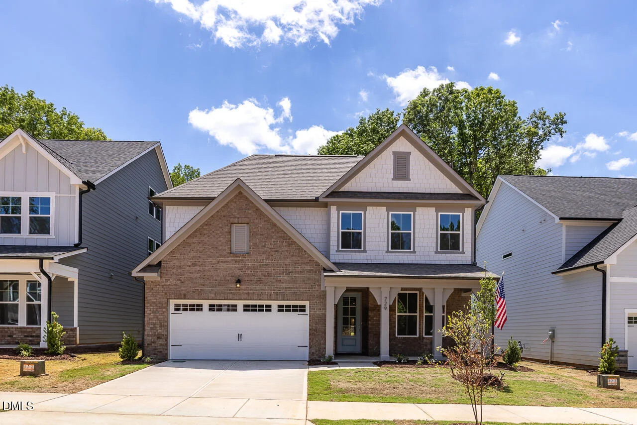 729 Dragonfly Pond Way