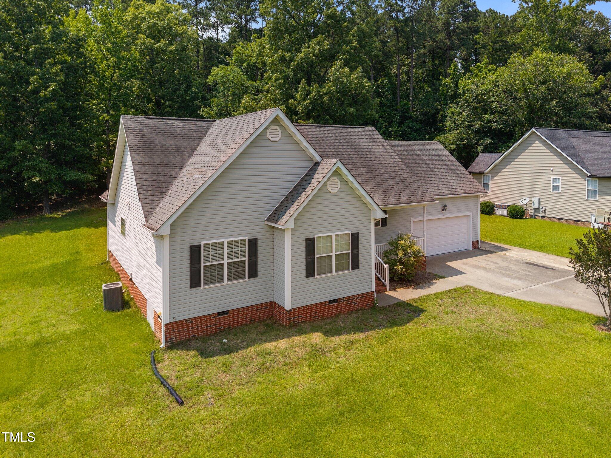 106 Oak Road