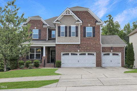 Single Family Residence in Apex NC 1907 Firenza Drive.jpg