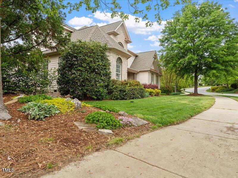 2207 Cameron Pond Drive