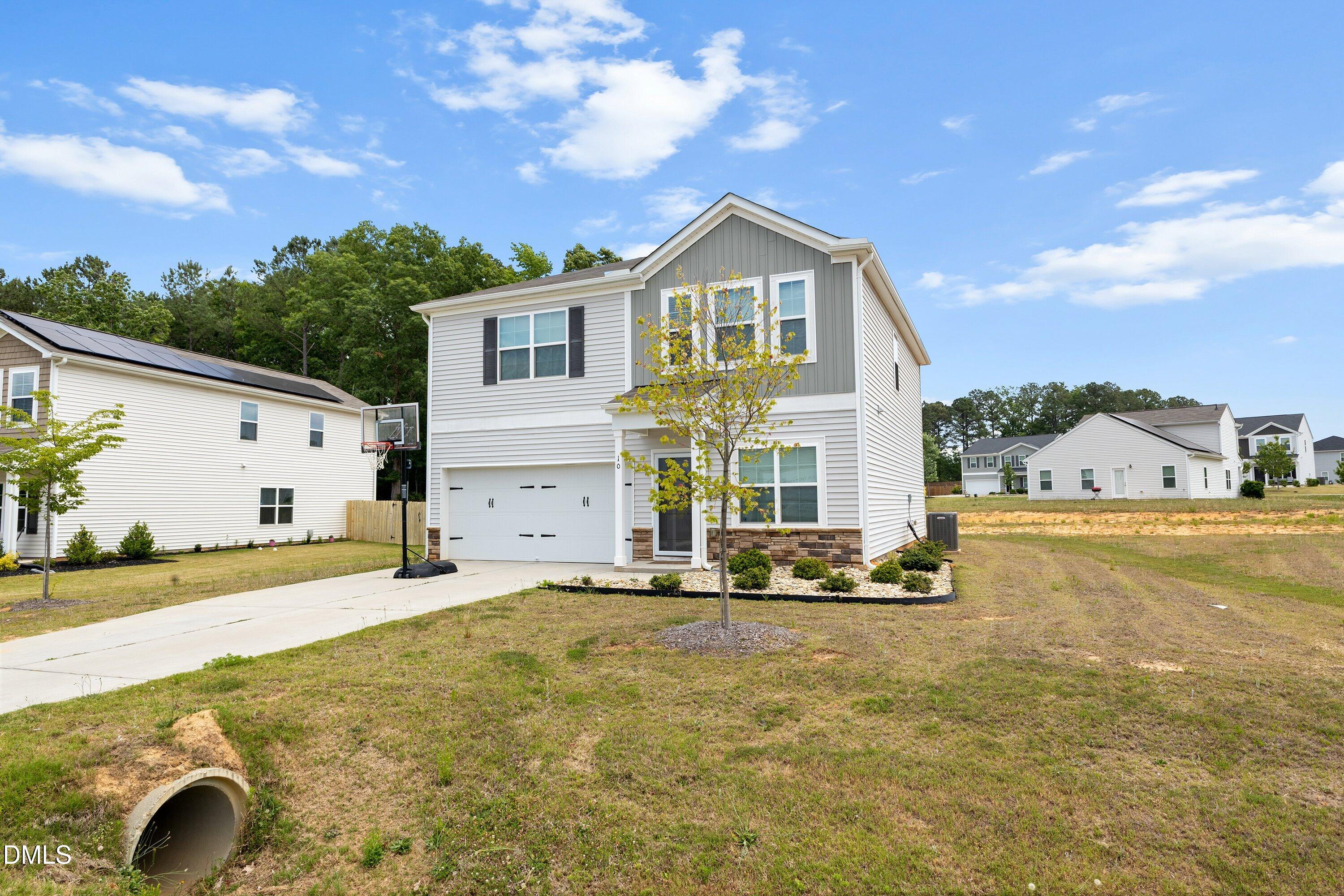 10 Forest Meadow Lane