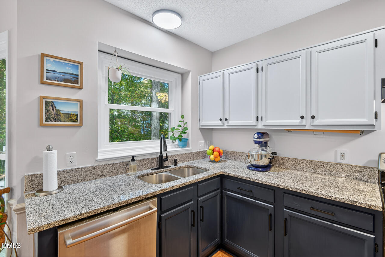 Durham, North Carolina 27713, United States, 4 Bedrooms Bedrooms, ,3 BathroomsBathrooms,Residential,Active,239868