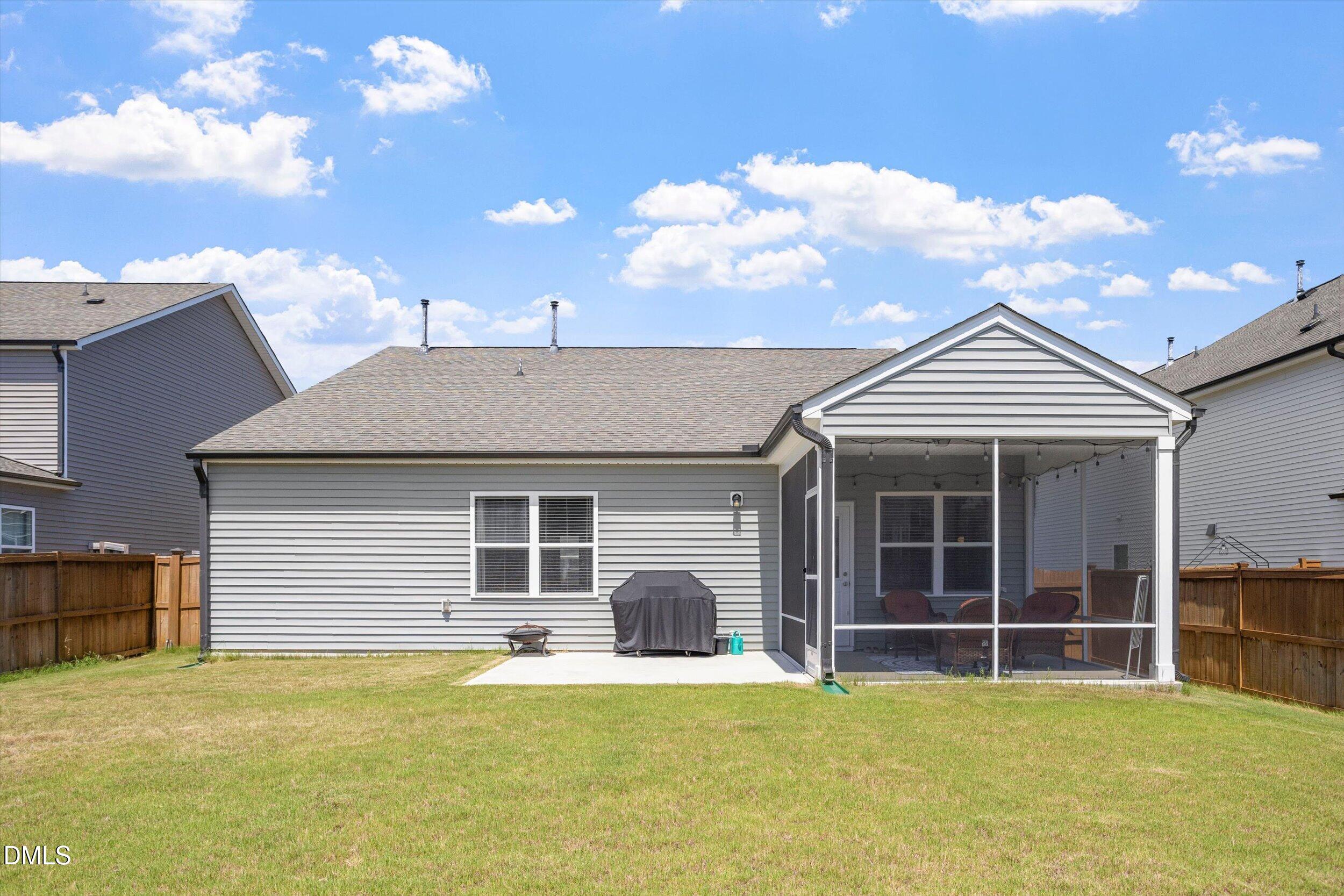 2236 Fairway Green Drive