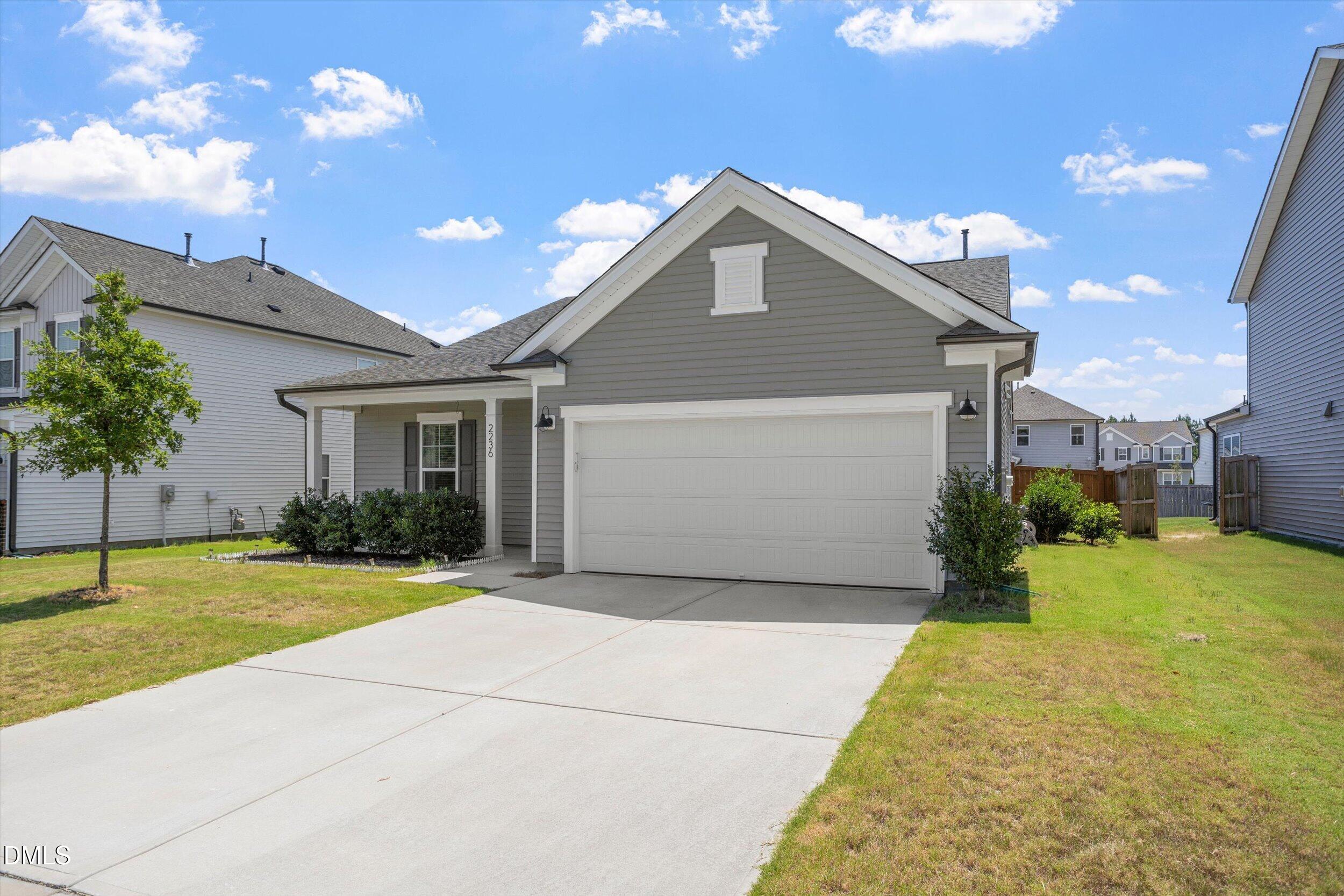 2236 Fairway Green Drive