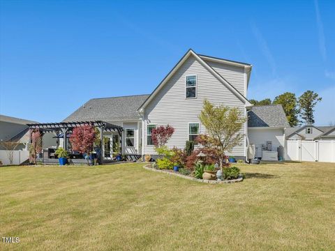 listing image 85