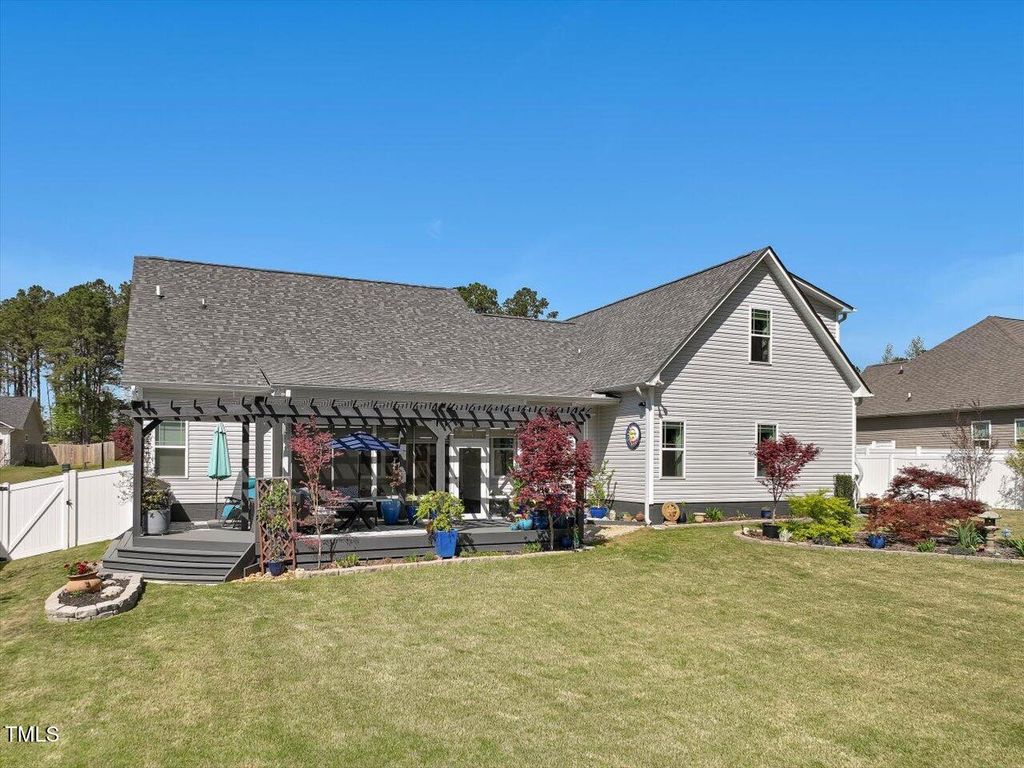 listing image 91