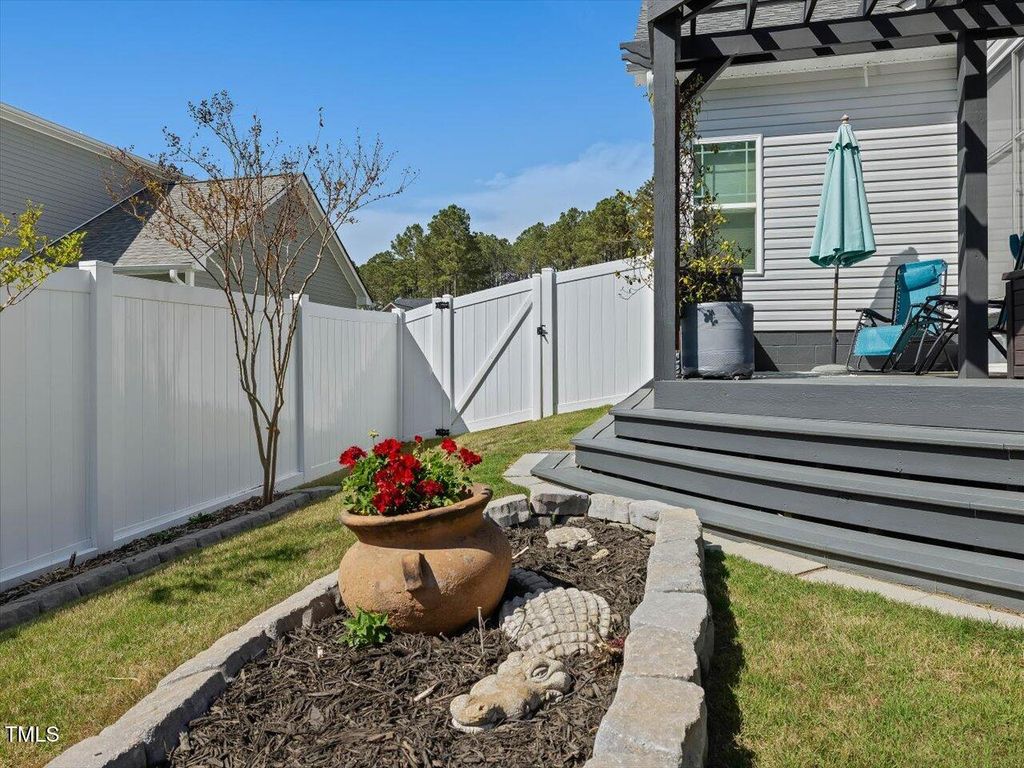 listing image 89