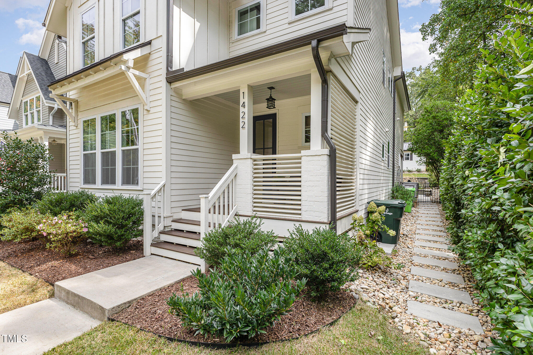 1422 Banbury Road