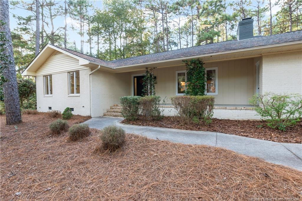 110 Cliff Court