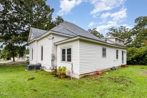 A home in Dunn