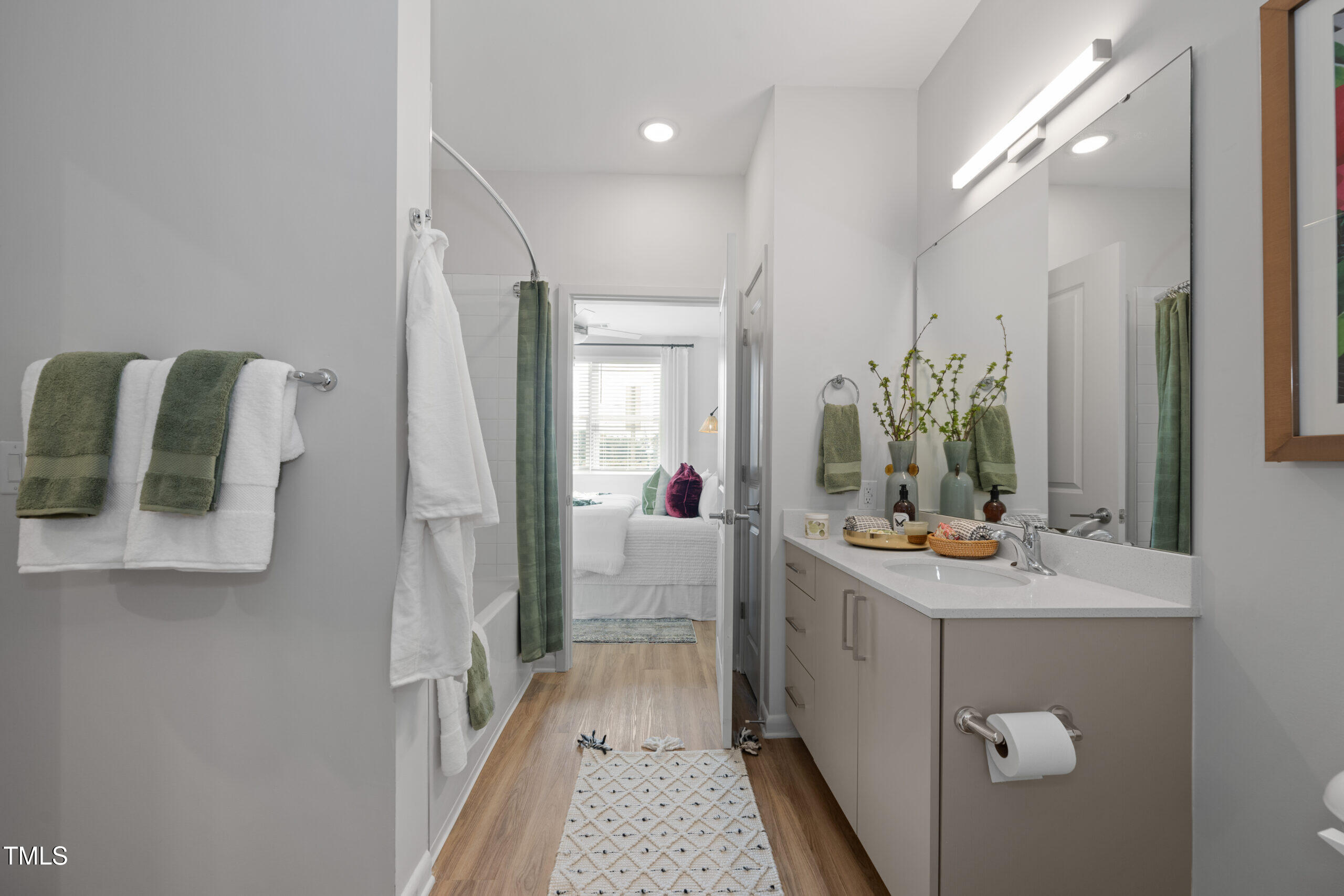 Raleigh, North Carolina 27603, United States, 1 Bedroom Bedrooms, ,1 BathroomBathrooms,Residential,Active,52451