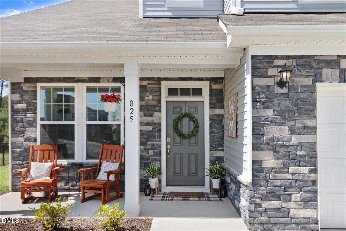 825 Golden Plum Lane