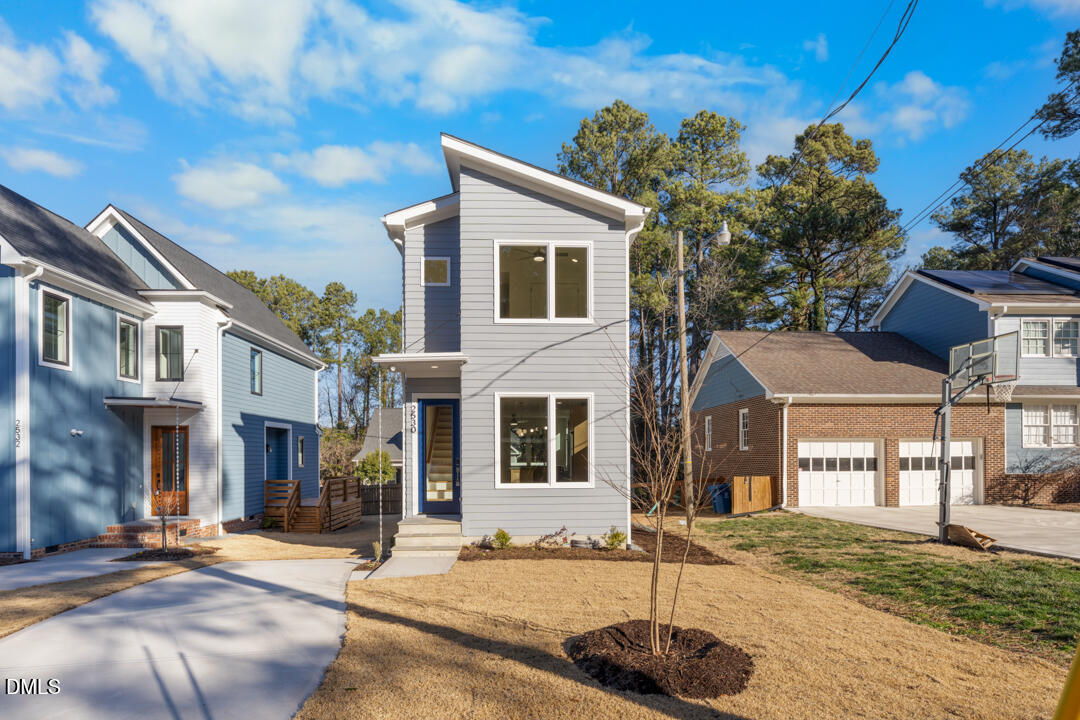 2530 W Wilson Street