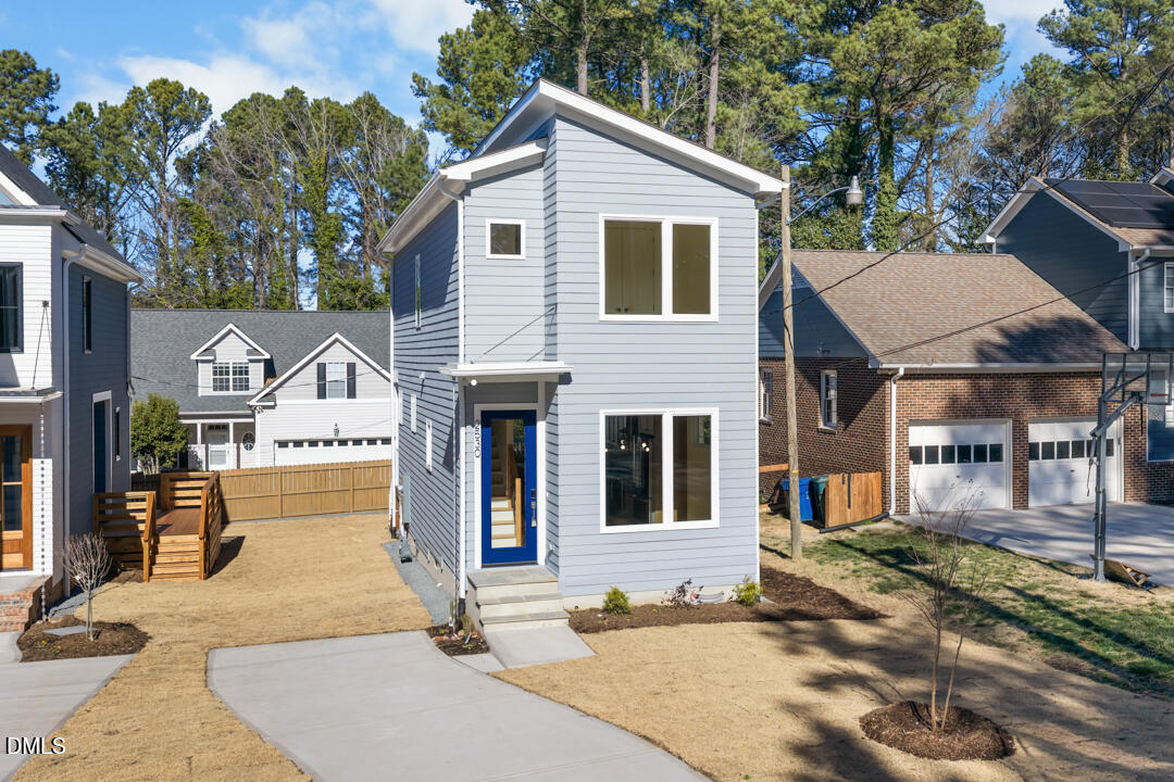 2530 W Wilson Street