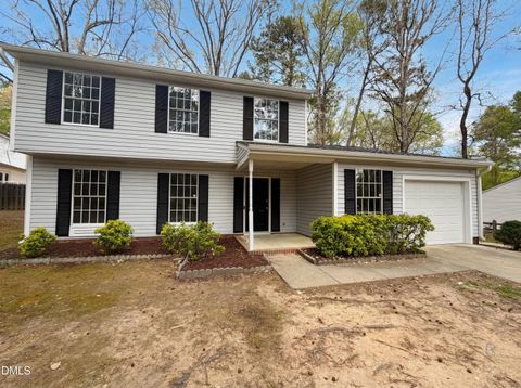 Photo of 5724 Kemmont Drive, Durham, NC 27713 (MLS # 10160188)