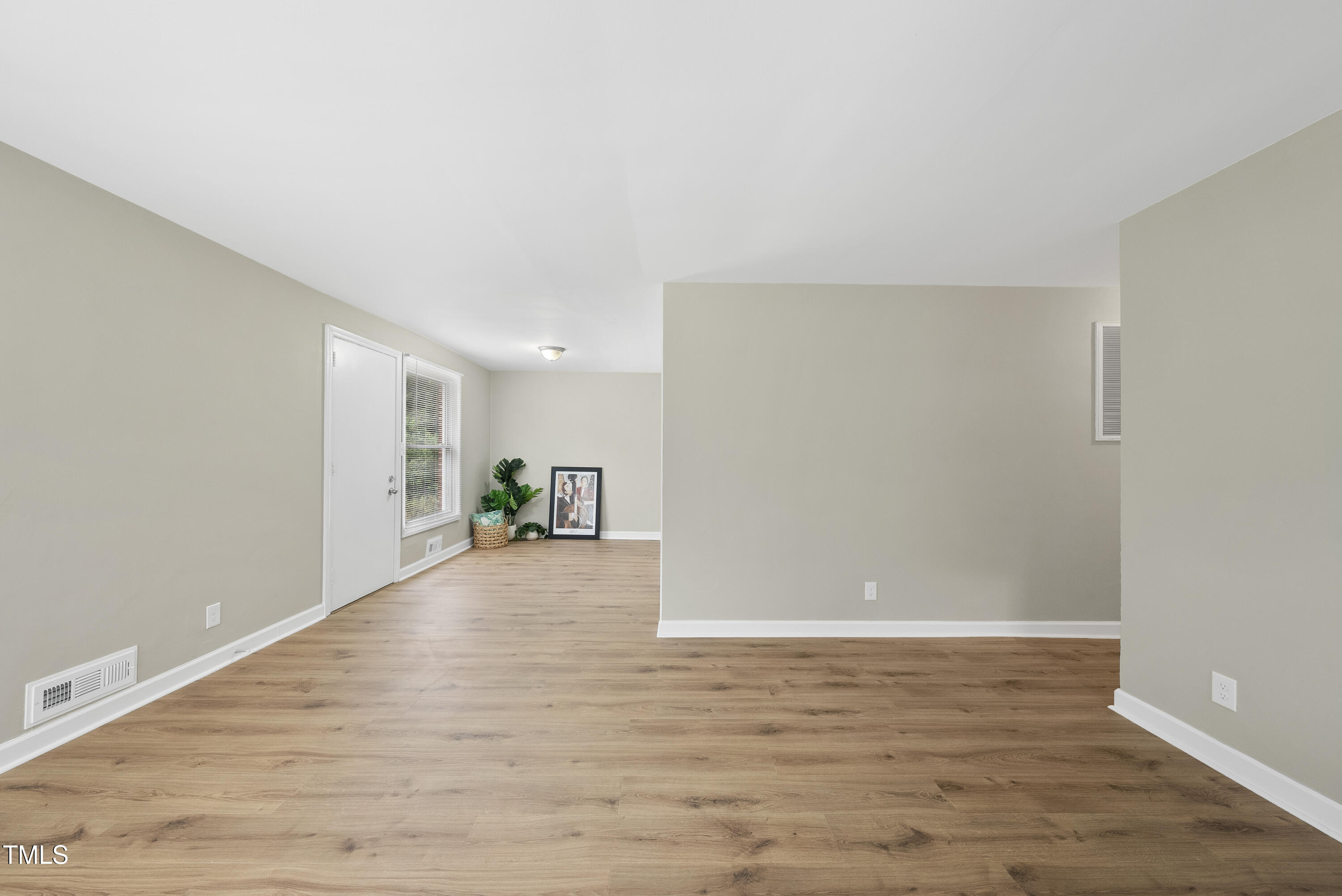 1116 Delano St. Street