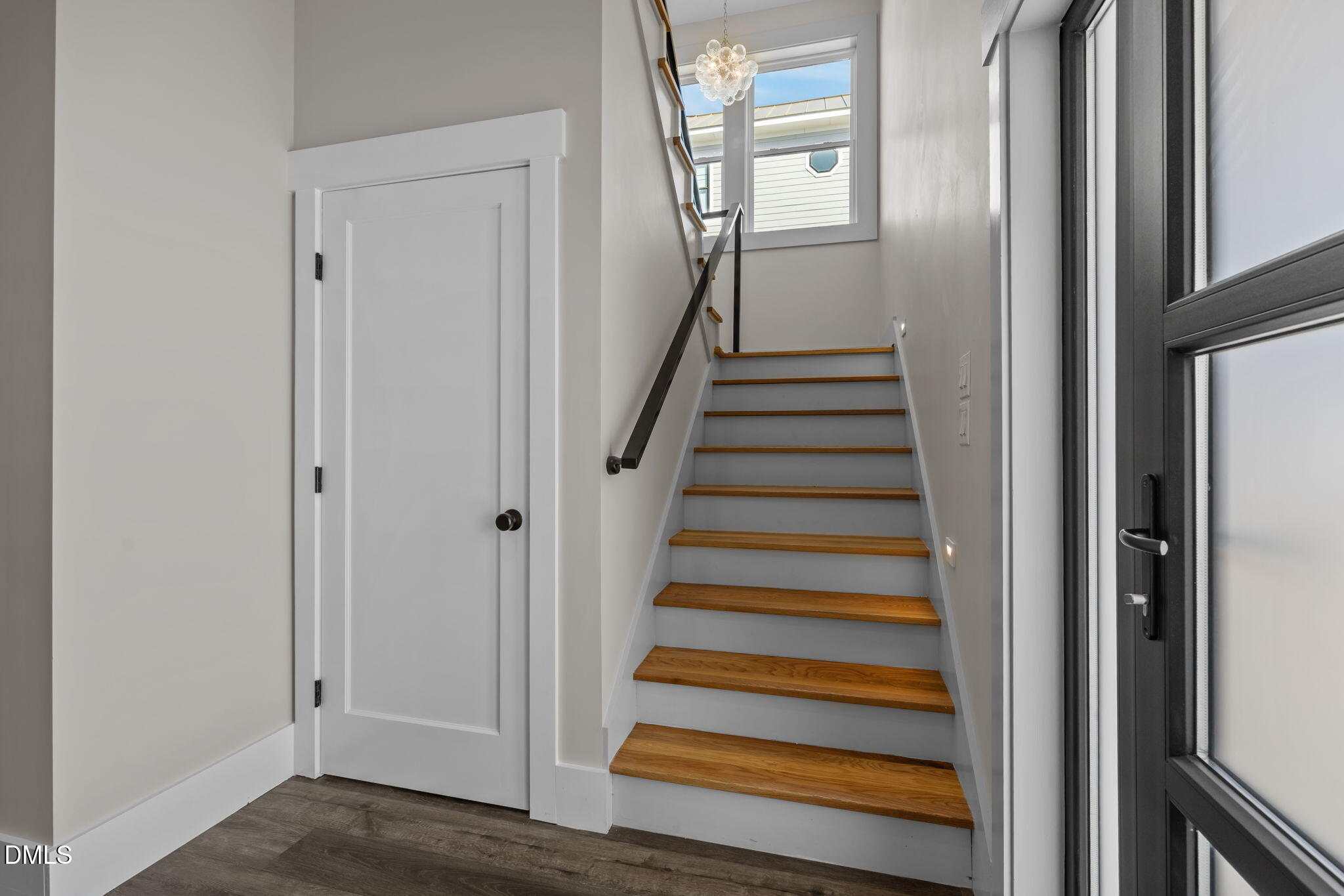 208 Radio Island Road